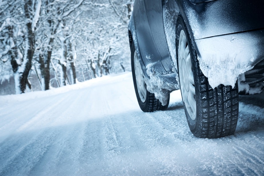 Navigating Winter Roads:Driving Safety Tips to Prevent Accidents