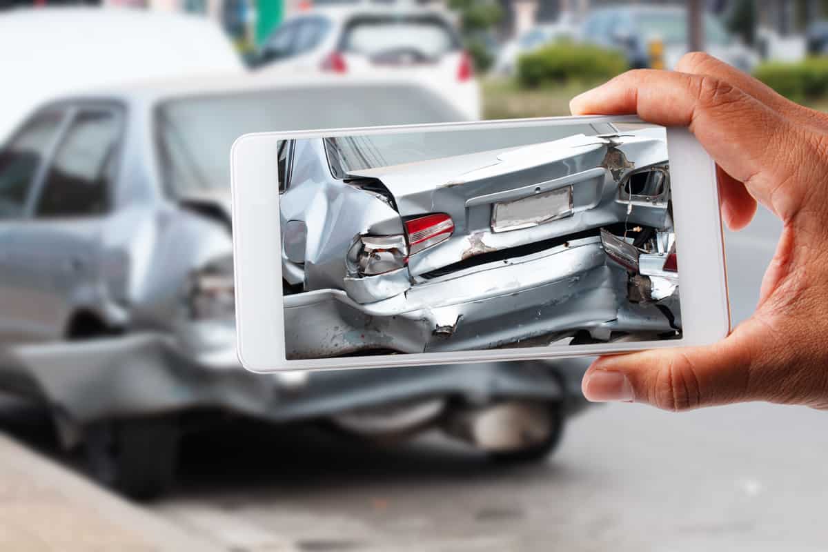 Was Sie nach einem Autounfall fotografieren sollten